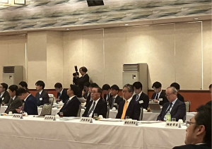 会議中の市長画像